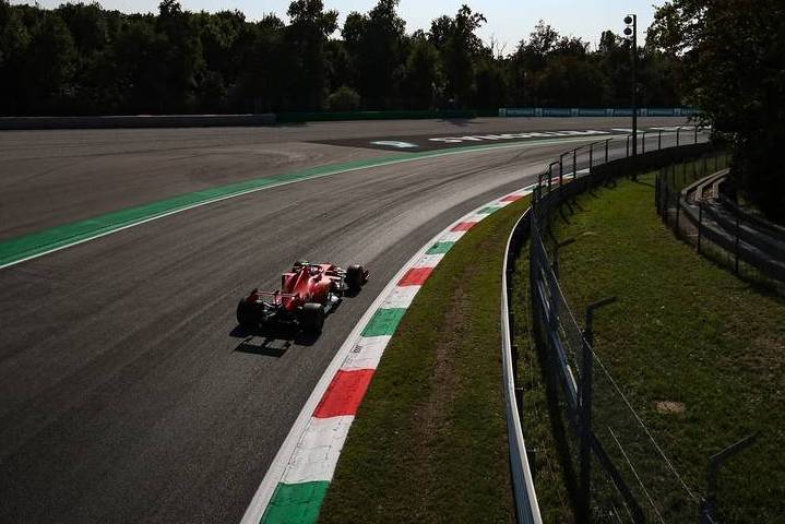 Laterale Parabolica A Package